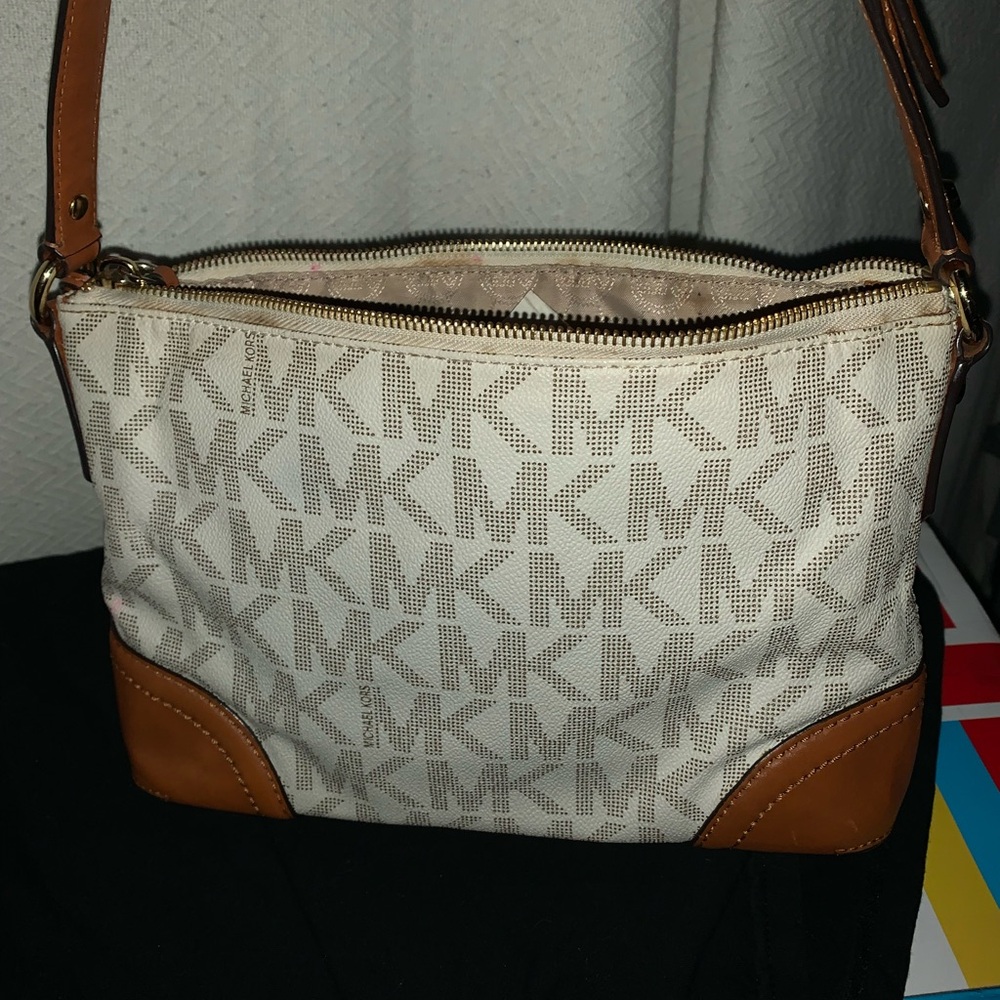 Michael Kors Cream and Brown Shoulder Bag